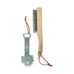 Gentlemen's Hardware "Bbq Care Kit" Grill Scraper & Wire Brush GEN778